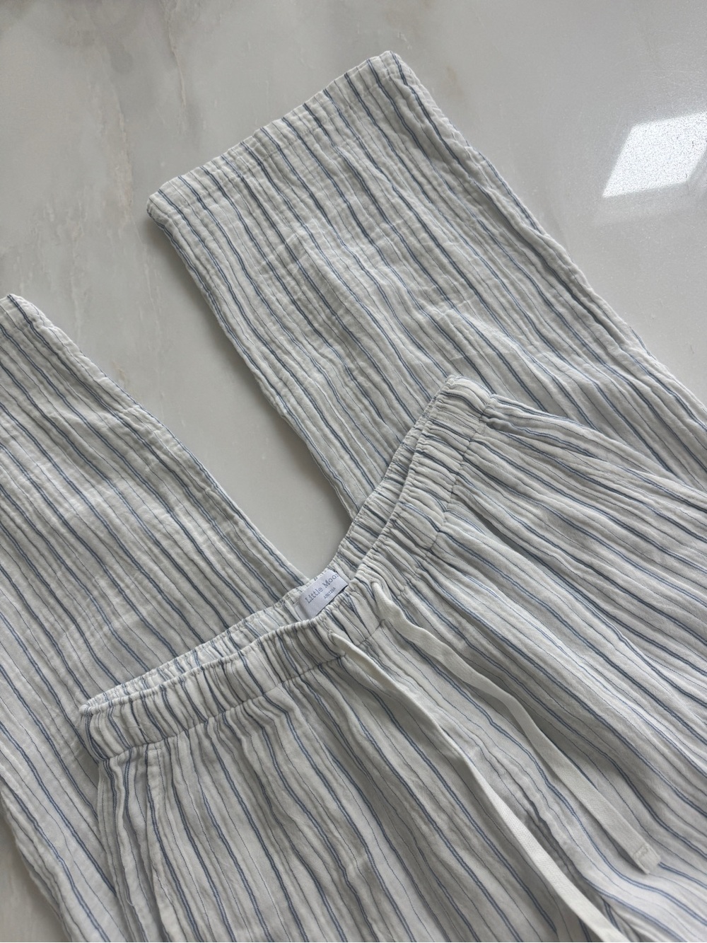 Aritzia little moon Air plush pant - Picture 6 of 8